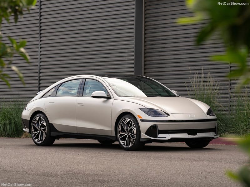 Hyundai Ioniq 6 € 925,-